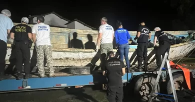 PF diz que corpos achados em embarcação no Pará são de africanos