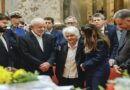 Milhares de uruguaios se despedem de Pepe Mujica em funeral