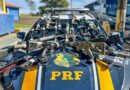 PRF apreende 26 fuzis durante abordagem a caminhão no Paraná