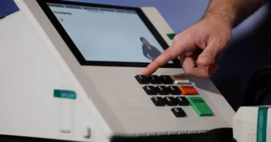 Assinatura digital e lacração impedem alteração em sistemas eleitorais
