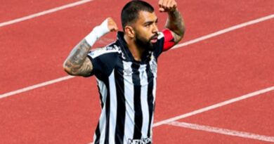 Gabigol brilha, Santos vira o clássico e afunda São Paulo no Morumbis